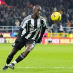 Wissa-wpatrzony-w-futbolówkę