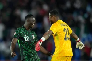 Akor Adams, Stanley Nwabali vs Algieria