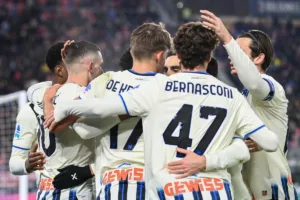 Piłkarze Atalanty radość vs Bologna