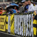 Fanatycy-Wieczystej-Krakow-foto-Alamy