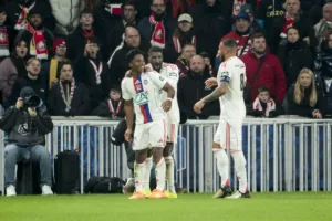 Gracze Lyonu po bramce