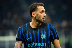 Hakan Calhanoglu podczas meczu