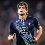 Grafika przedstawiająca piłkarza.