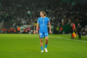 Grafika przedstawiająca piłkarza.