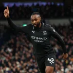 Semenyo-w-koszulce-Manchesteru-City