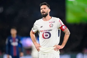 Olivier Giroud vs PSG