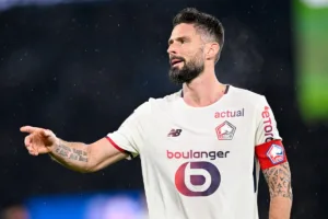 Olivier Giroud vs PSG