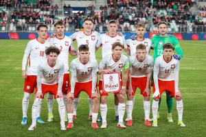 Polacy-do-lat-21-przed-meczem-z-Armenia-do-lat-21-2026-foto-Alamy