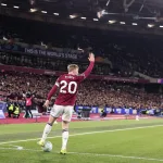 Bowen-wykonujacy-rzut-rozny