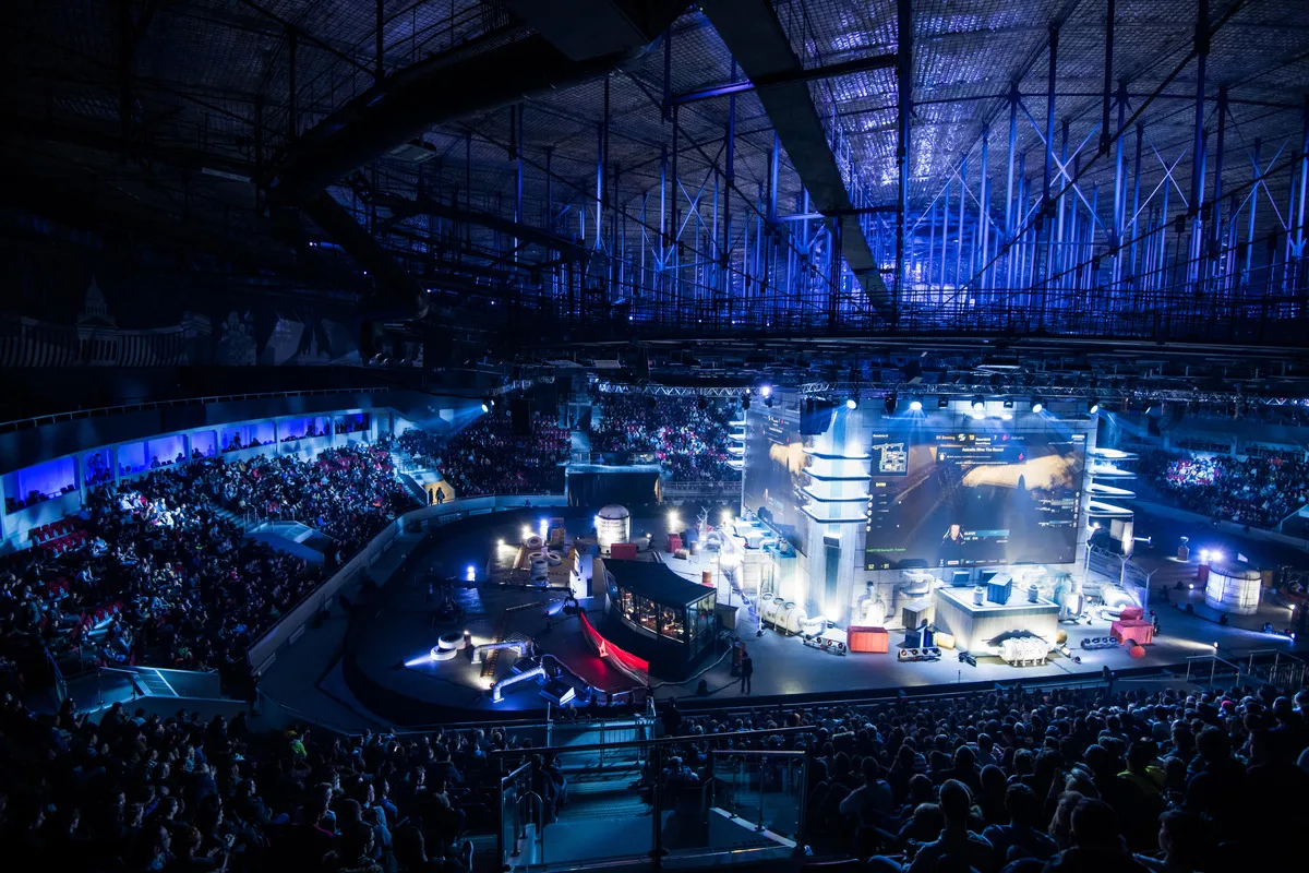 Faze odpadnie dziś z turnieju? Gramy esport z kursem 2.27!