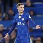 Palmer-gestykulujacy-w-strone-sedziego