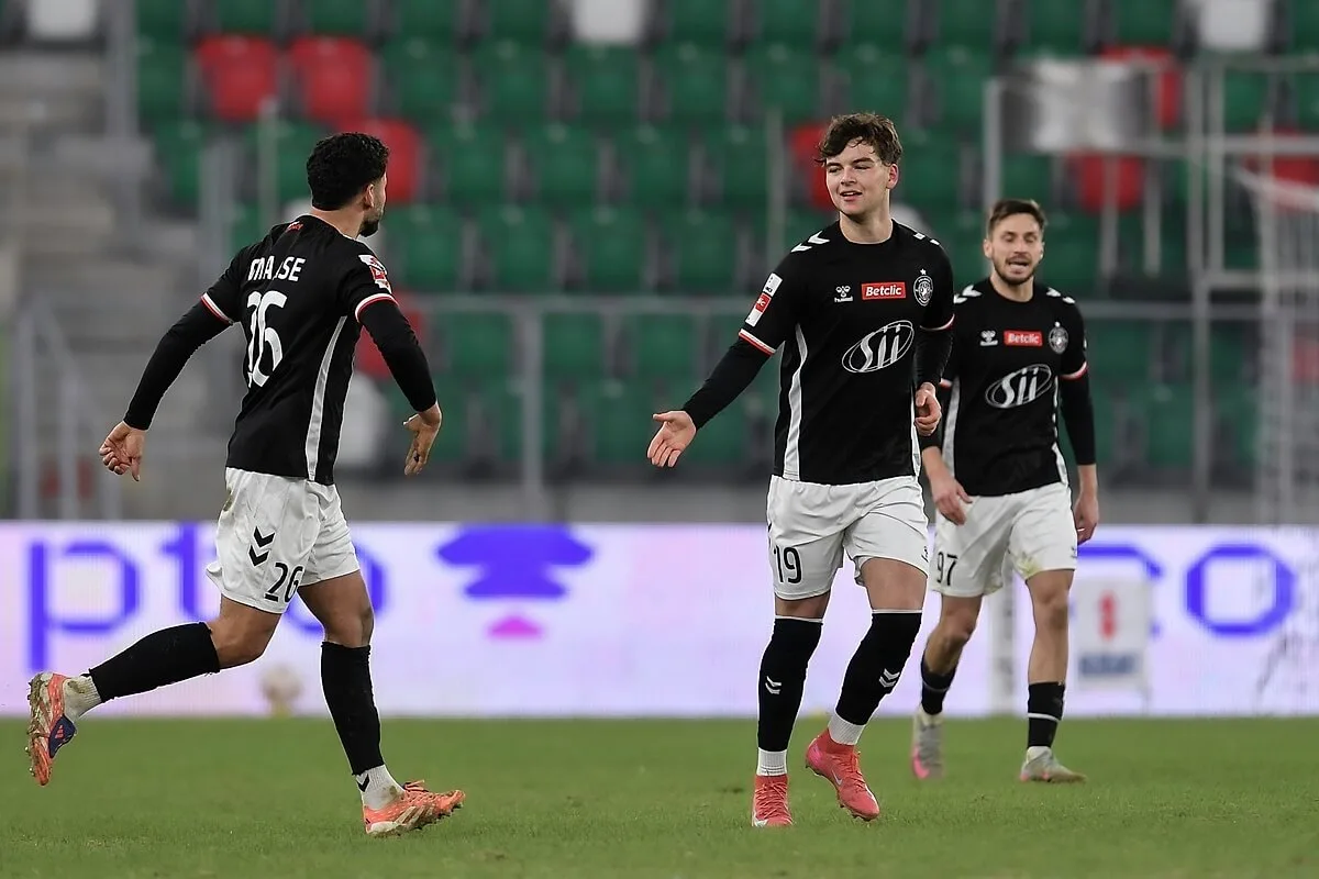 Polonia Warszawa Hadapi ŁKS Łódź: Formasi, Siaran Langsung, dan Taruhan Jelang Laga 9 Maret 2026