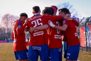 Raków - Fiorentina Typy i kursy. Zrewanżują się