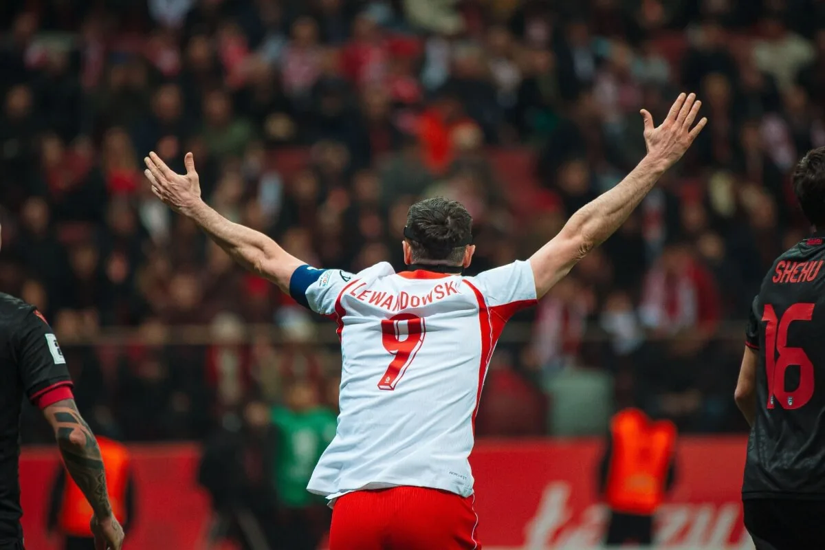 Najlepsze bonusy na Szwecja – Polska! Nawet do 750 PLN dodatkowych środków