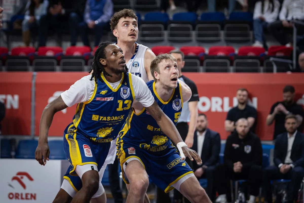 Stal utrzyma się w grze o play-offy? Gramy o 214 PLN!