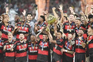 Zawodnicy-Flamengo-swietuja-zdobycie-Pucharu-Carioca-2026-foto-Alamy