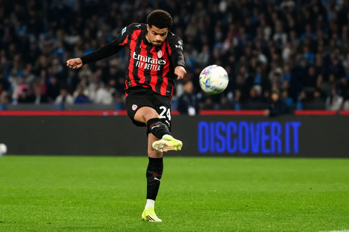 Kurs 175.00 na gola drużyny w meczu AC Milan – Juventus. Bonus 350 PLN w Superbet!