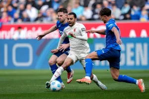 Zawodnicy Augsburga i Hoffenheim