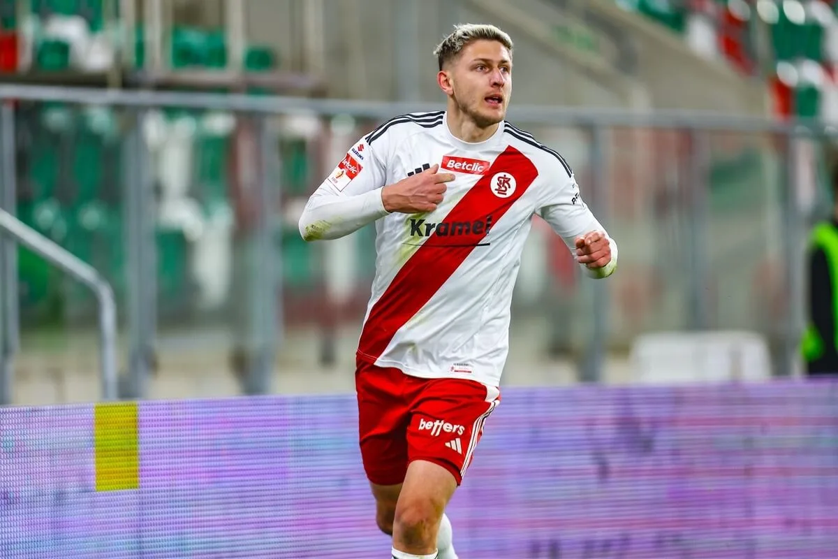 ŁKS Łódź – Stal Rzeszów: typy i kursy. Gospodarze zaliczą over bramkowy?