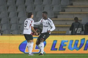 Legia - Górnik Zabrze gdzie oglądać Transmisja TV i stream 11042026