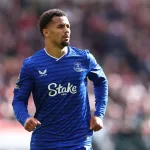 Ndiaye-w-koszulce-Evertonu