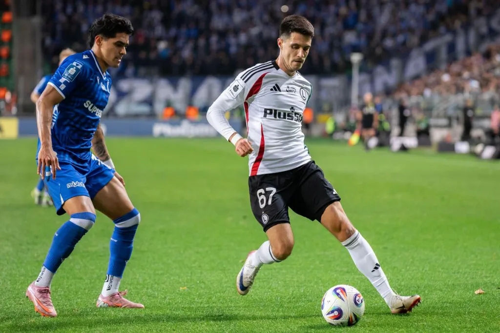 Palma-i-Kapustka-w-walce-o-pilke