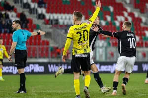 Pogoń Grodzisk - Wieczysta Typy i kursy. Zaznaczą wyższość