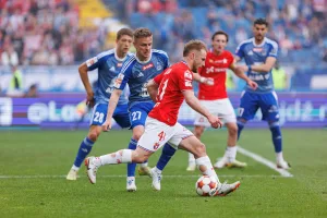 Ruch - Pogoń Grodzisk: gdzie oglądać? Transmisja TV i stream | 27/04/2026