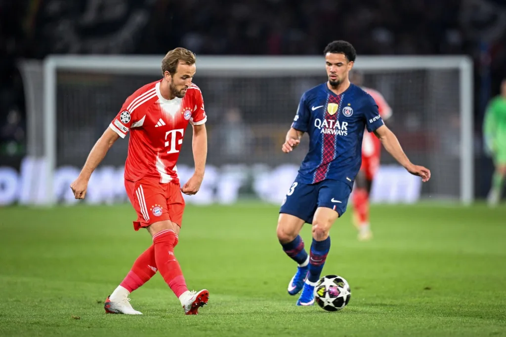 Zawodnicy PSG i Bayernu