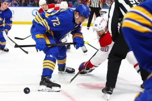 Canadiens Sabres faceoff