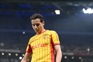 Florian Thauvin vs Lyon
