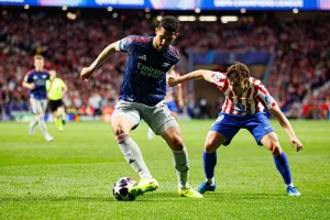 William Saliba, Julian Alvarez