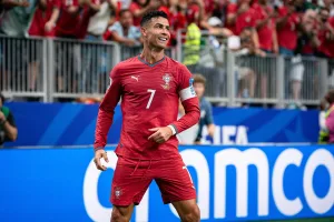 Ronaldo-celebrujacy-gola