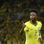 Vinicius-celebrujacy-gola