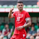 Xhaka-celebrujacy-gola