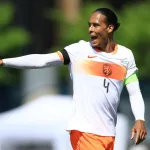 van-dijk-instruujacy-kolegow