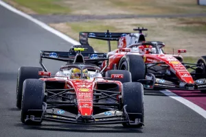Lewis-Hamilton-Charles-Leclerc-F1-GP-Wielkiej-Brytanii