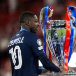 Dembele-z-pucharem-Ligi-Mistrzow