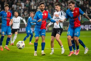 Legia Piast Ekstraklasa