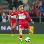 Karol-Swiderski-napastnik-Widzewa-Lodz-i-Reprezentacji-Polski-2026-foto-Alamy